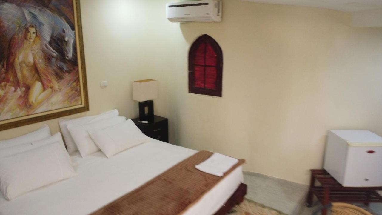 Eco-hotel Elina 4*